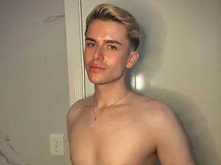 Blondeplayboi profile