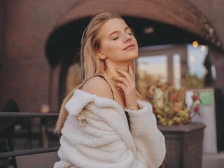 ElizaWhiteRose profile