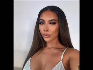 PrettyNaughtyLacey